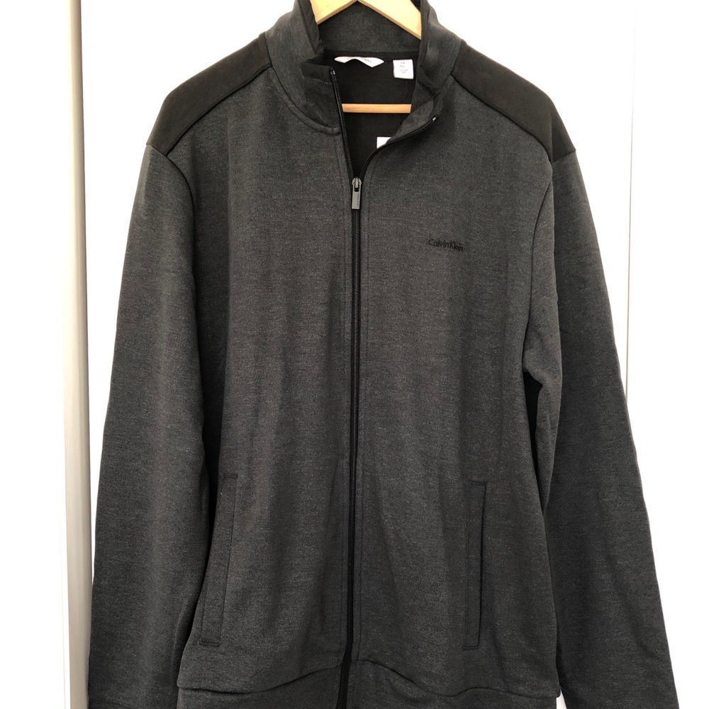 New men’s lightweight Calvin Klein Jacket